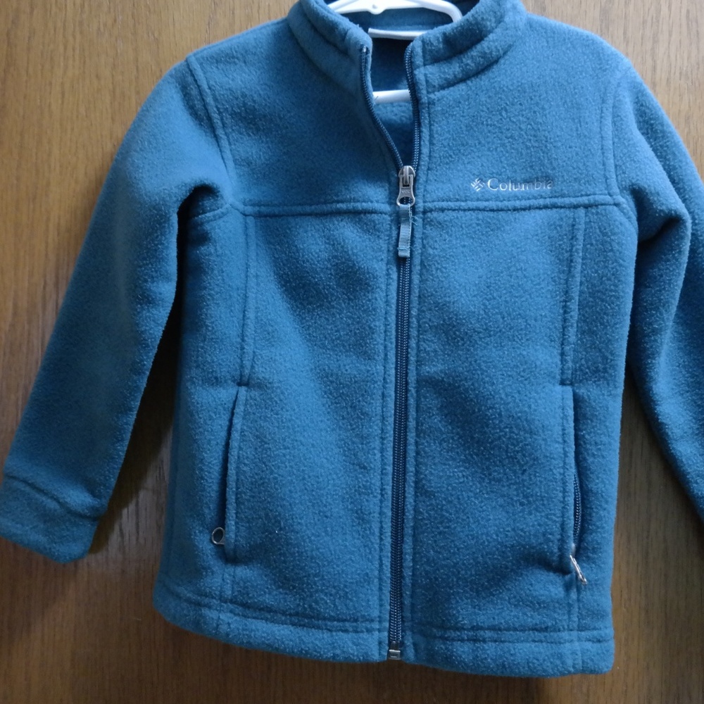 Boys Columbia fleece jacket